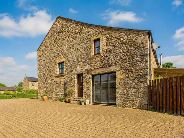 4 bedroom property for sale