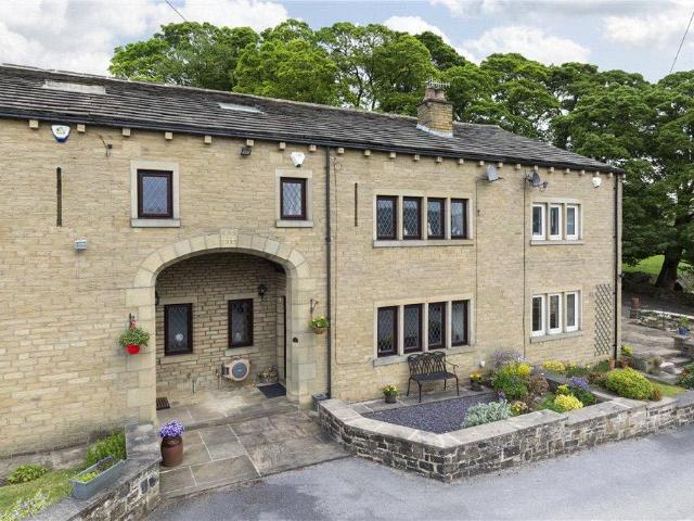 4 bedroom property for sale