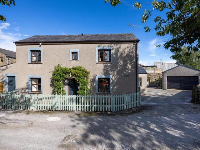 4 bedroom property for sale