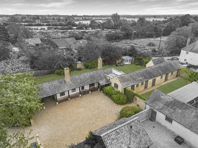 4 bedroom property for sale