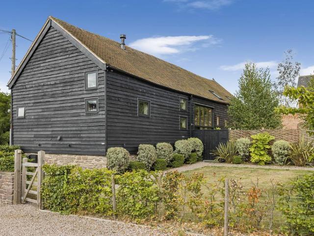 4 bedroom property for sale