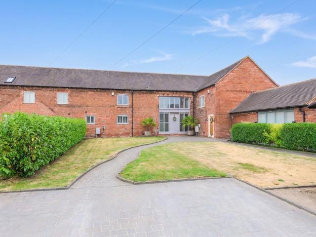 4 bedroom property for sale