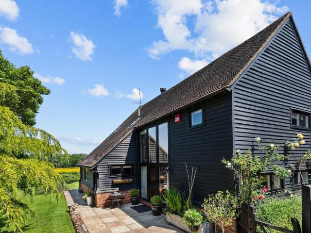 4 bedroom property for sale