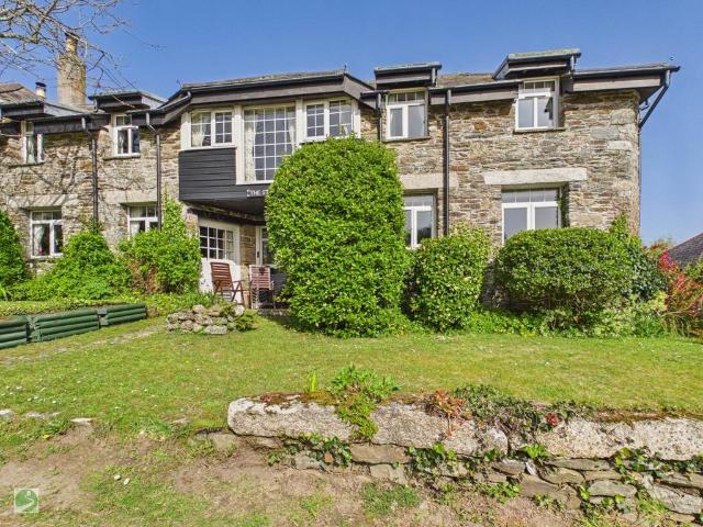 4 bedroom property for sale