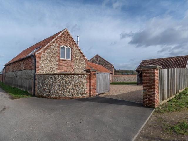 4 bedroom property for sale