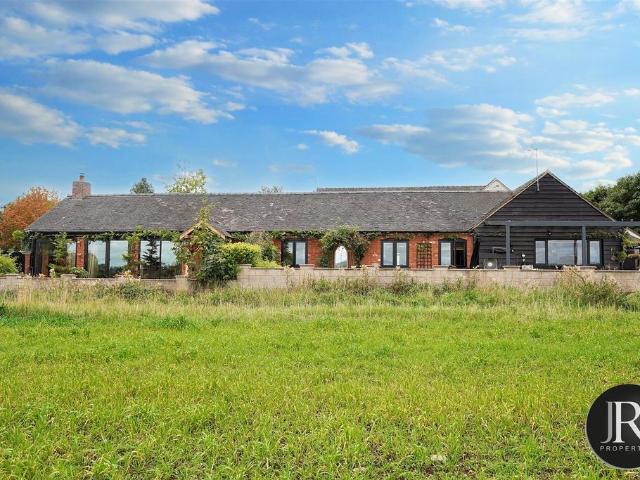 4 bedroom property for sale
