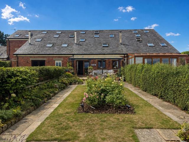 4 bedroom property for sale