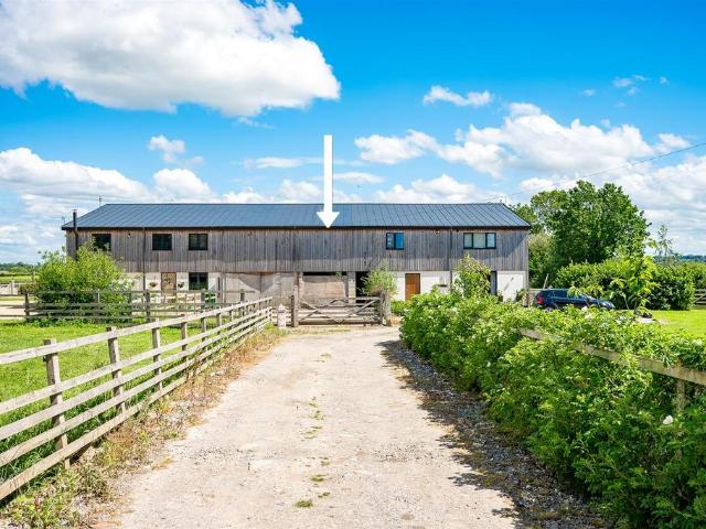 4 bedroom property for sale