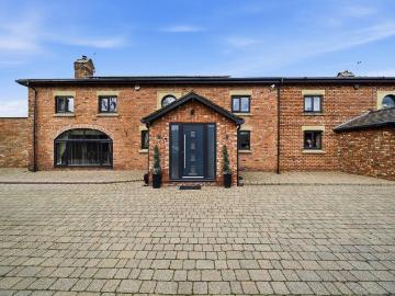 4 bedroom property for sale