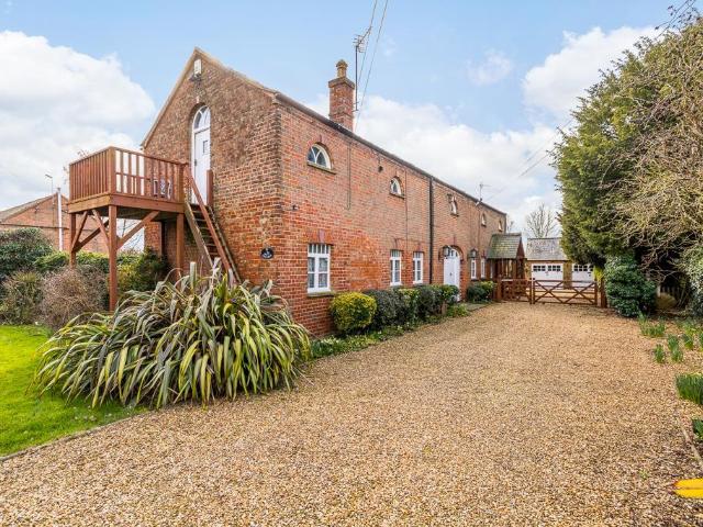 4 bedroom property for sale