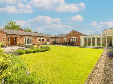 4 bedroom property for sale
