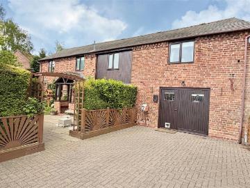 4 bedroom property for sale