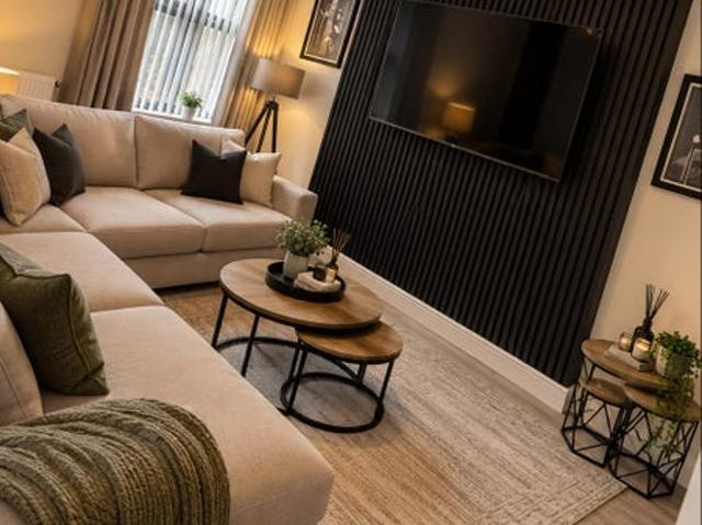 4 Bedroom Property Furnished & Bills Included