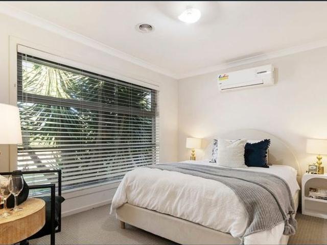 4 BEDROOM PROPERTY IN A GREAT LOCATION