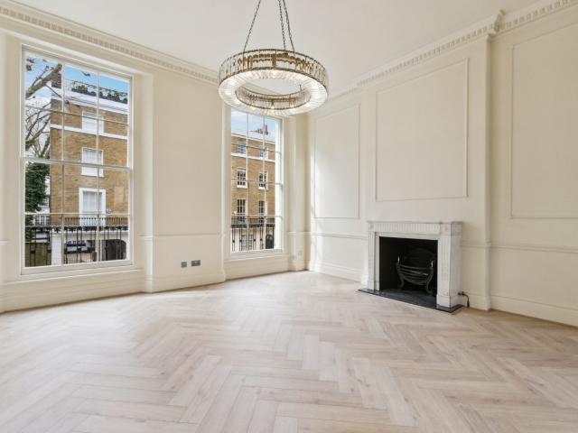 4 bedroom property in Albion Street, London, W2 £13,500 pcm | Chestertons