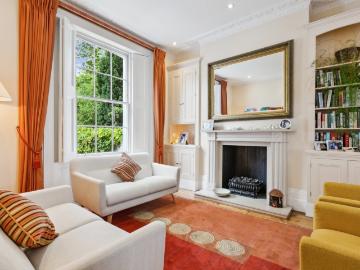 4 bedroom property in Almeida Street, London, N1 £8,500 pcm | Chestertons