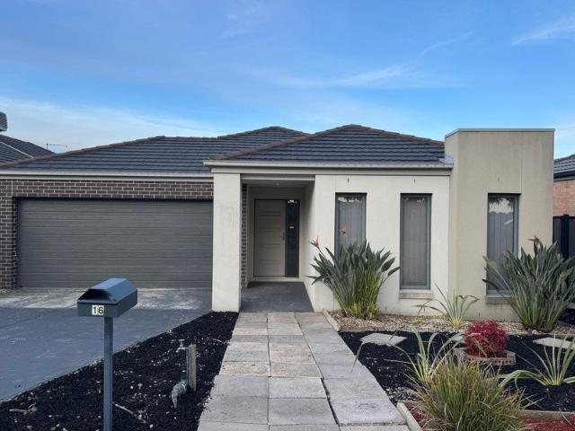 4 BEDROOM PROPERTY IN GREAT LOCATION