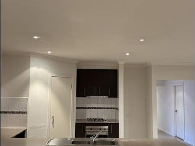 4 BEDROOM PROPERTY IN GREAT LOCATION