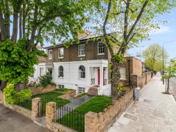 4 bedroom property in Northchurch Terrace, De Beauvoir, London, N1 £8,000 pcm | Chestertons
