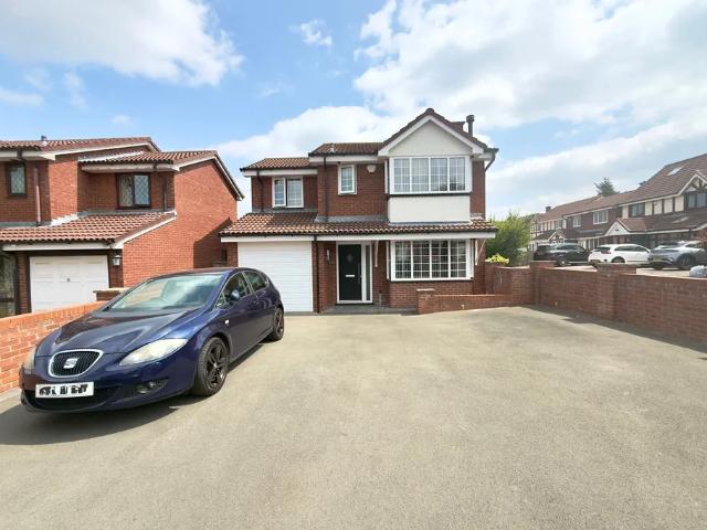 4 bedroom property to let in Fairlawns, Yardley B26 £1,800 pcm