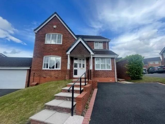 4 bedroom property to let in View Point, Tividale £1,400 pcm