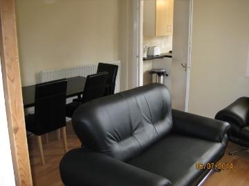 4 bedroom property to let in 63 HEELEY ROAD £408 pw