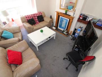 4 bedroom Property To Let