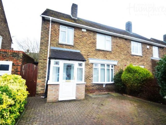 4 bedroom Property To Let