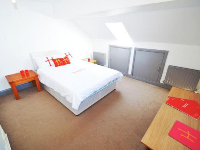 4 bedroom Property To Let