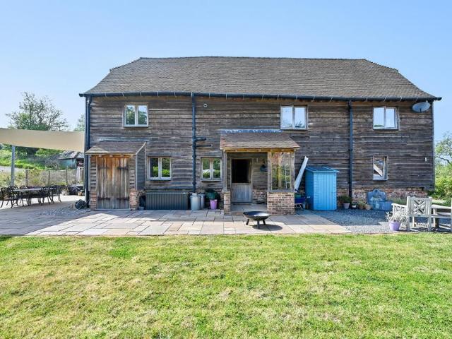 5 bedroom property to rent