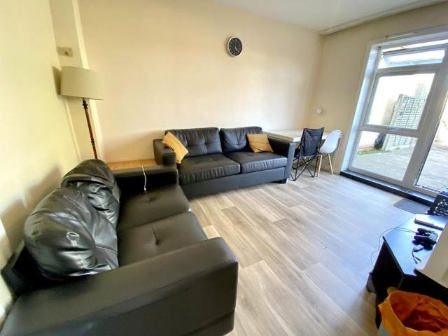 4 bedroom property to rent