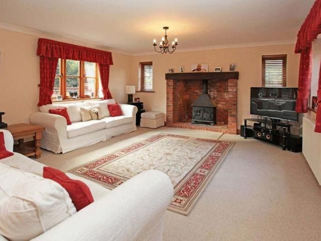 4 bedroom property to rent