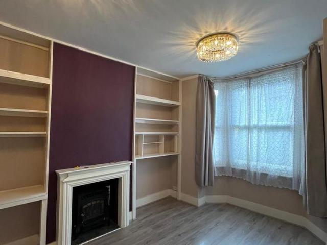 4 bedroom property to rent
