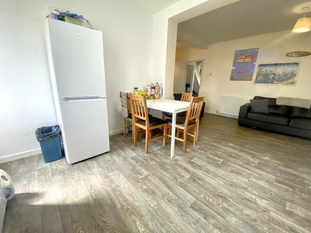 4 bedroom property to rent