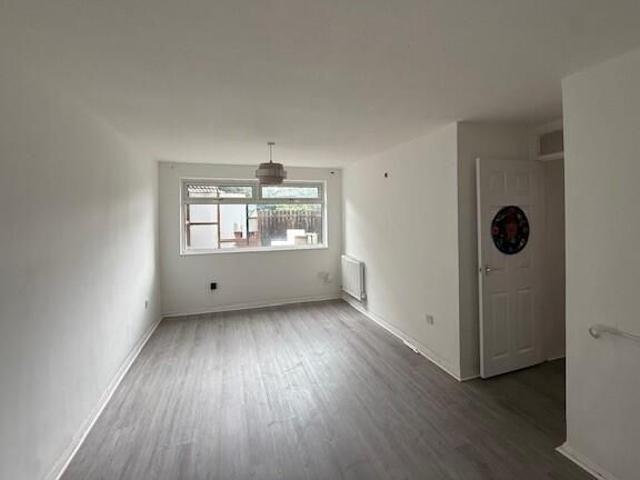 4 bedroom property to rent