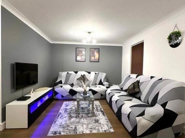 4 bedroom property to rent