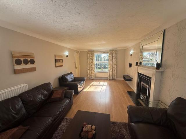 4 bedroom property to rent