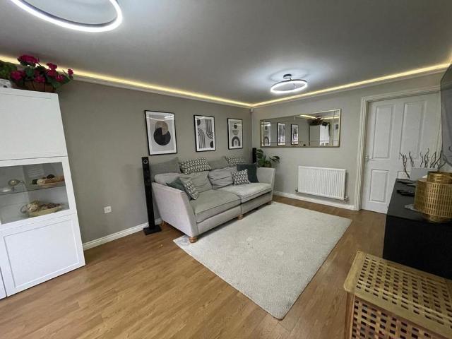 4 bedroom property to rent