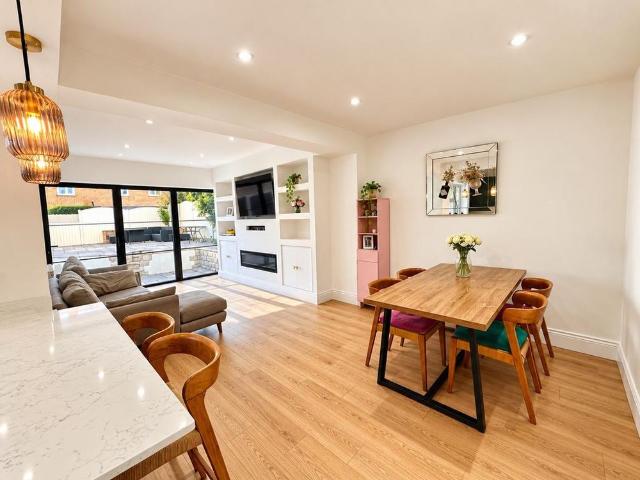 4 bedroom property to rent