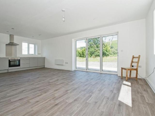 4 bedroom property to rent