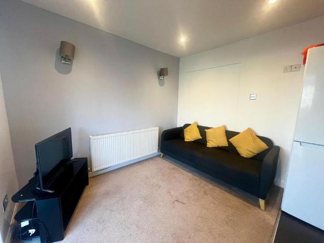 4 bedroom property to rent