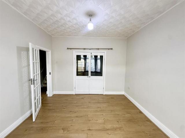 4 bedroom property to rent
