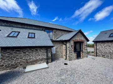 4 bedroom property to rent