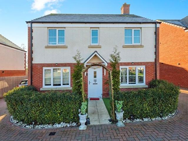 4 Bedroom Property To Rent In Academy Drive, Northampton, NN2