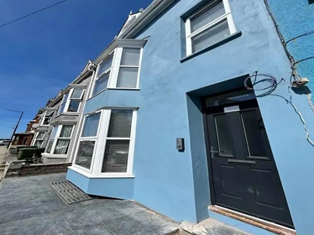4 Bedroom Property To Rent In Ainsdale, South Road, Aberystwyth, SY23