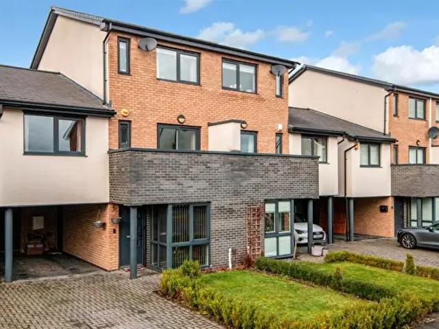 4 Bedroom Property To Rent In Broughton Grounds Lane, Brooklands, MK10