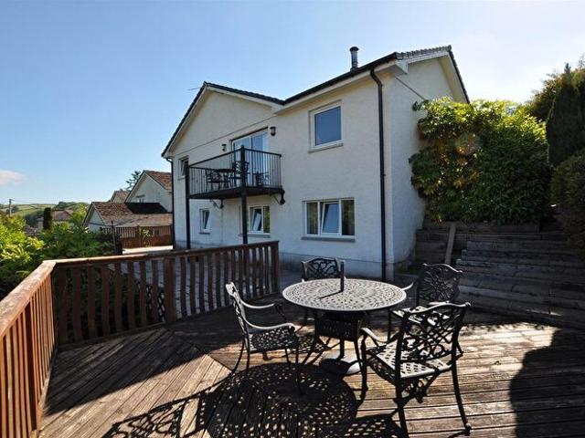 4 Bedroom Property To Rent In Bron Y Glyn Estate, Bronwydd Arms, Carmarthen, Carmathenshire, SA33