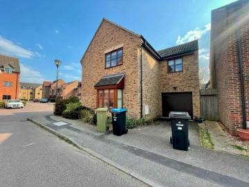 4 Bedroom Property To Rent In Perivale, Milton Keynes, MK10
