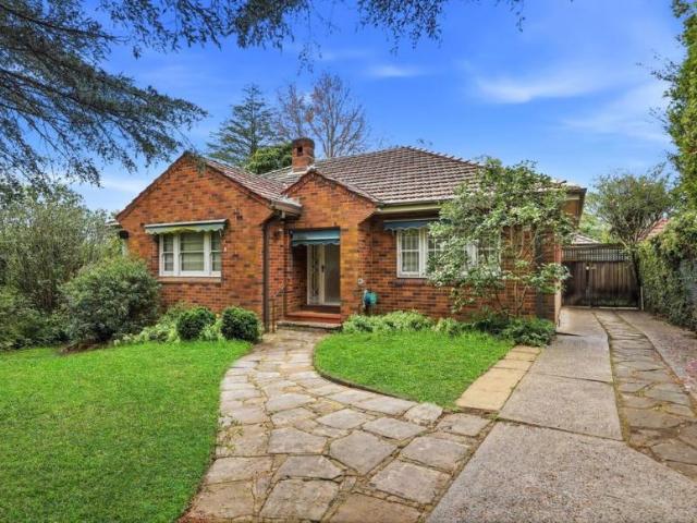 4 Bedroom House Pymble, NSW 102587144