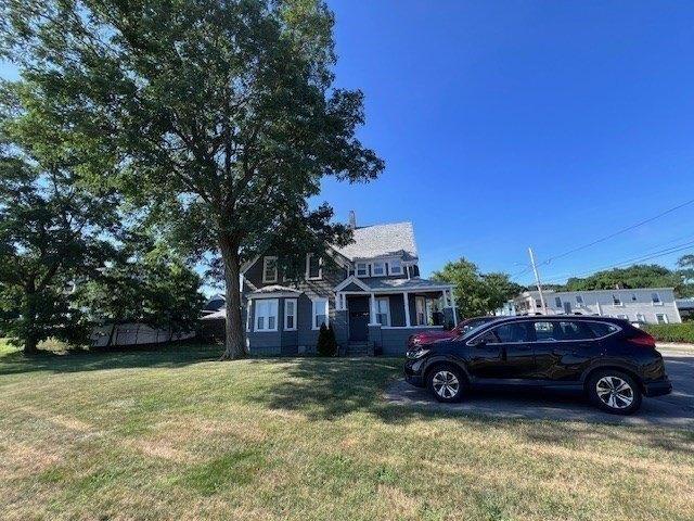 4 bedroom, Quincy MA 02170 105441353